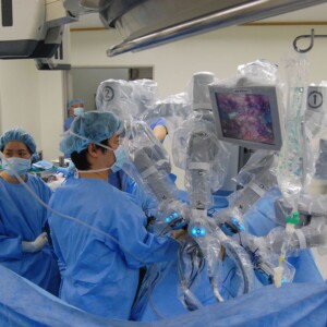 Severance Hospital: Removal of many types of tumors is performed on the Da Vinci Robot
