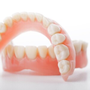 Преимущества протезирования зубов в Турции