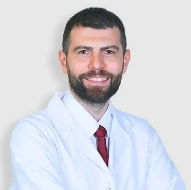 Дәрігер Семіх Ак (Semih Ak)