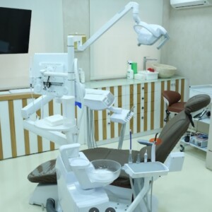 cheaper clinic for All-on-4 dental implants abroa