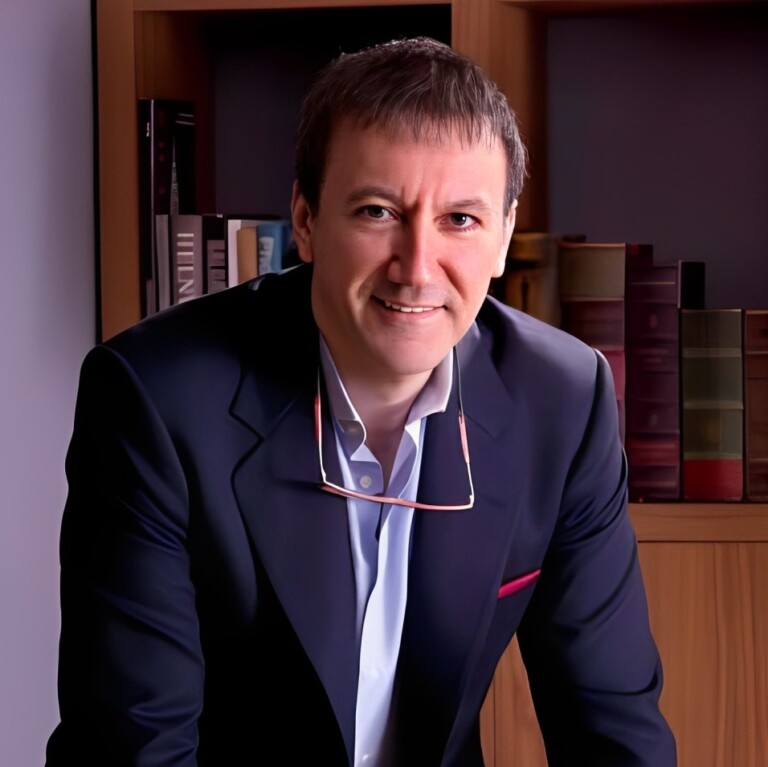 Доктор Джем Алтындаг (Cem Altındag)