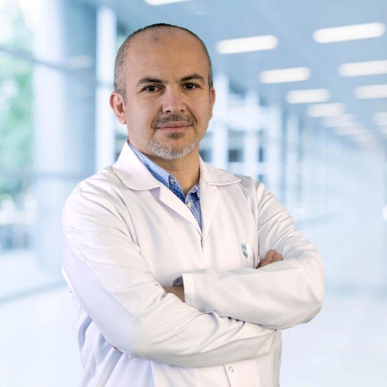 Dr. Murat Yaman
