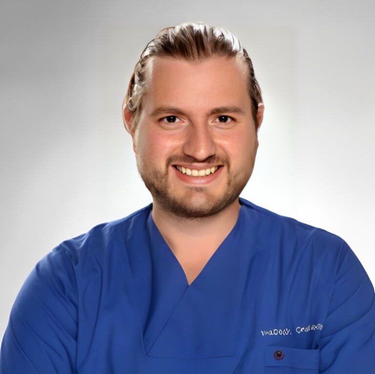 Онур Шахин (Onur Sahin)