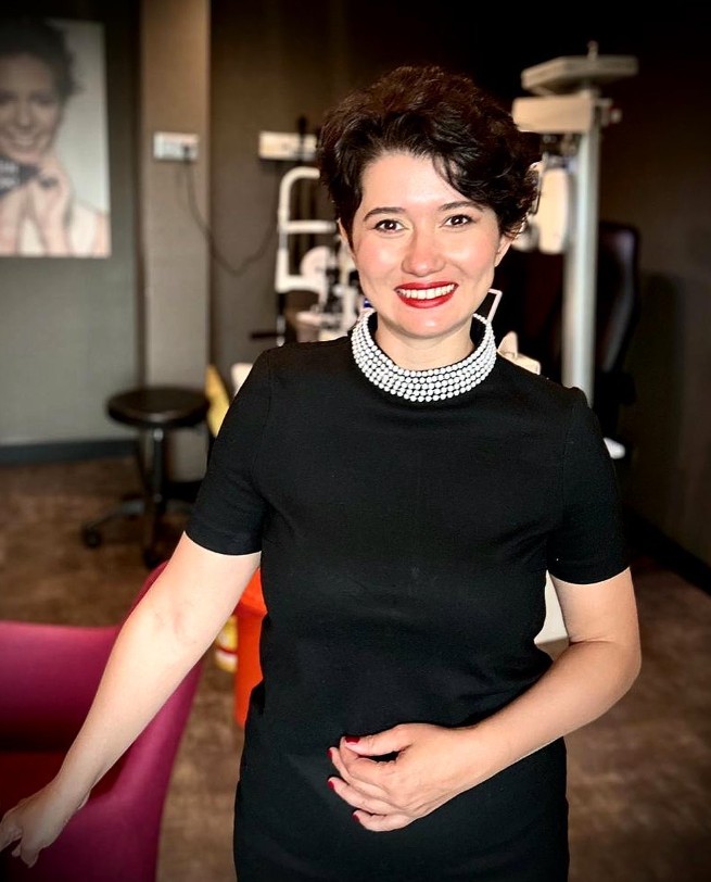 Доктор Зехра Караагач (Zehra Karaagac)