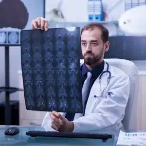 Лучшие радиационные онкологи в Турции