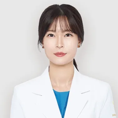 Доктор Пак Хен Ен (Park Hyun-Young)