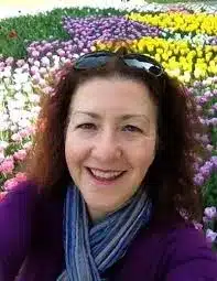 Ayşe D.