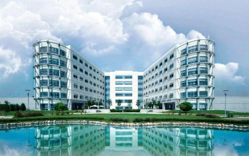 Анадолу Медикал Центр (Anadolu Medical Center)